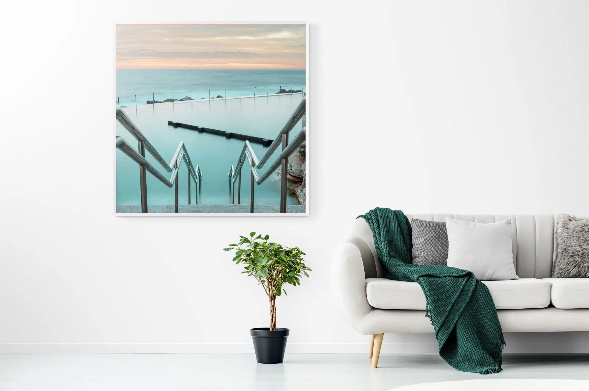 Sunrise at The Bronte Rock Pool, Sydney, Australia