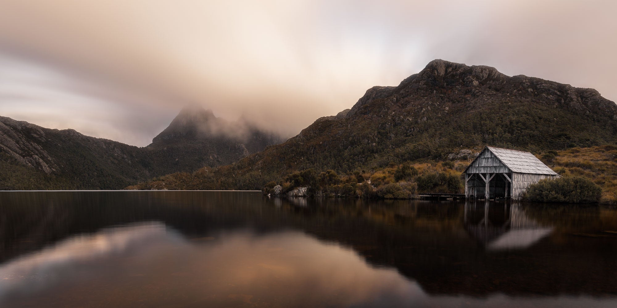 Cradle Mountain Mirror Lake, Cradle Mountain, Tasmania