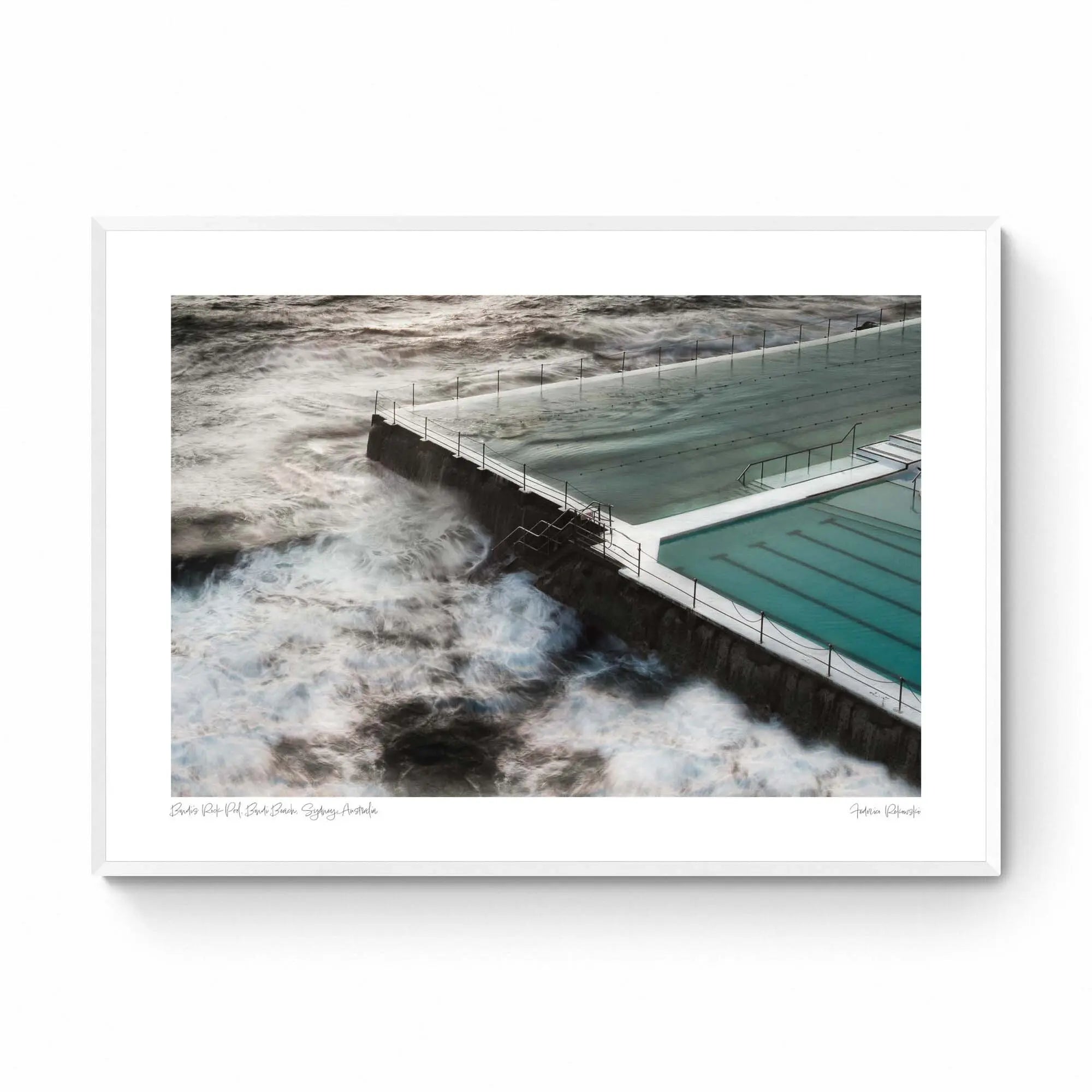 Bondi's Rock Pool, Bondi Beach, Sydney, Australia (Int)