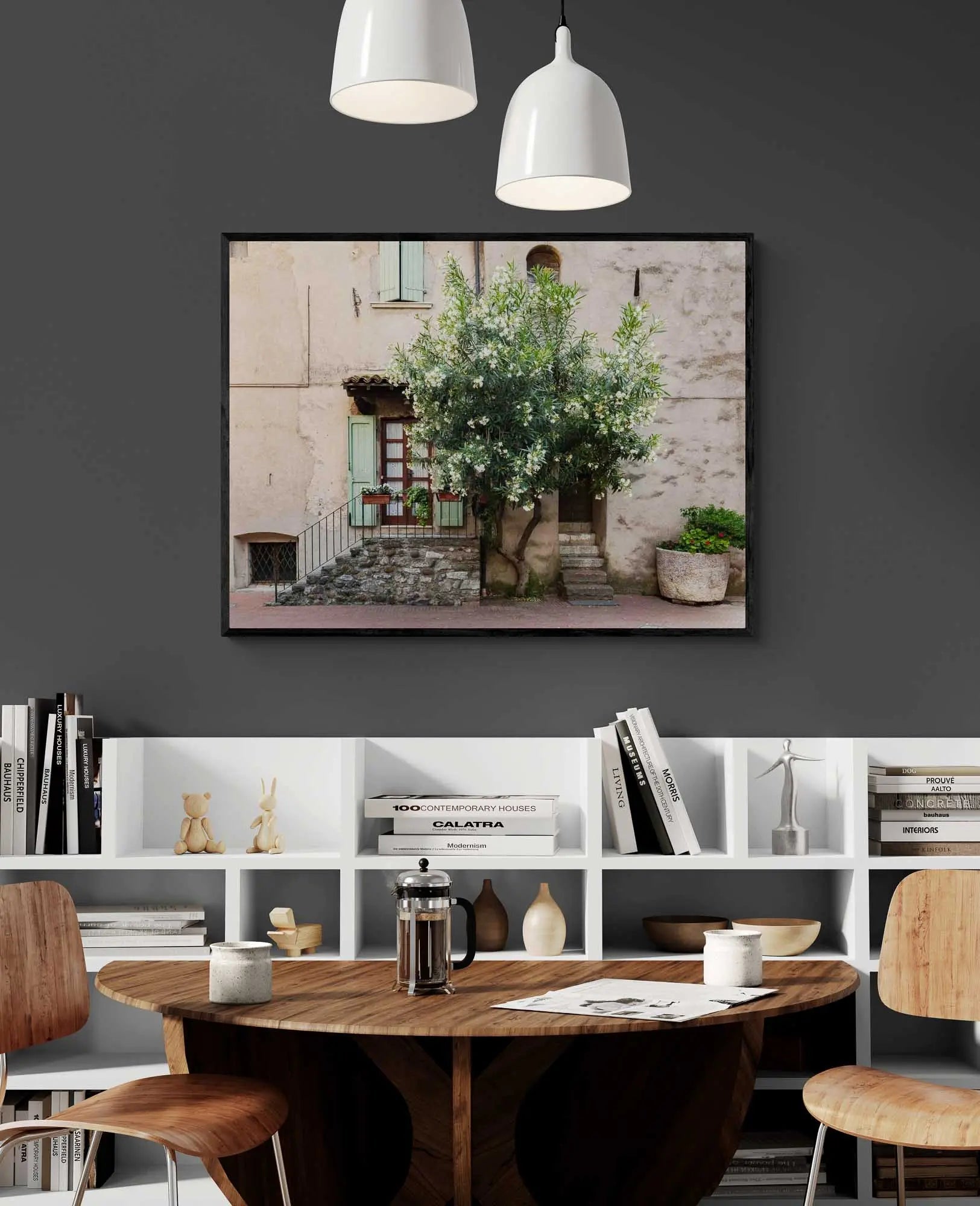 Sirmione's Hidden Nook, Sirmione, Italy (Int)