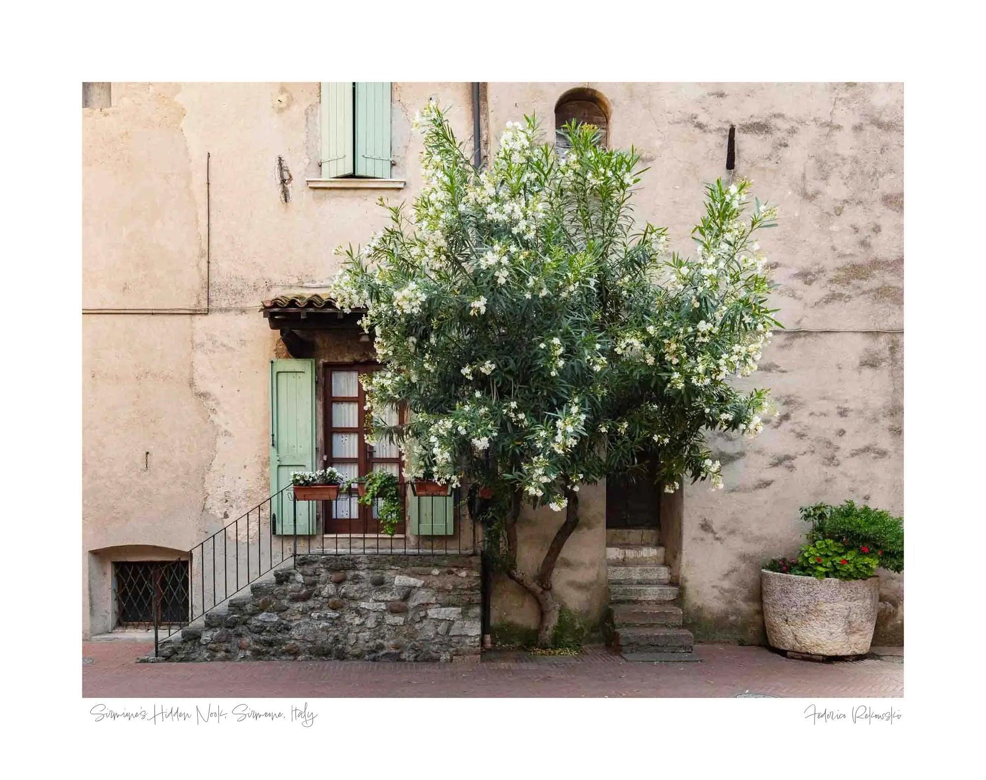 Sirmione's Hidden Nook, Sirmione, Italy (Int)