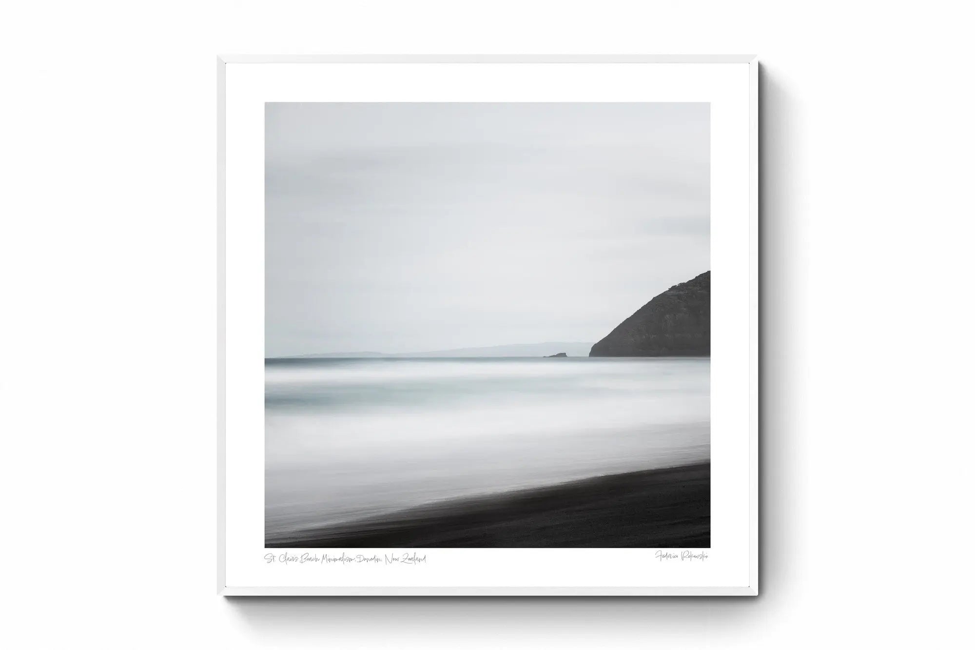 St. Clair's Beach Minimalism, Dunedin, New Zealand (Int)