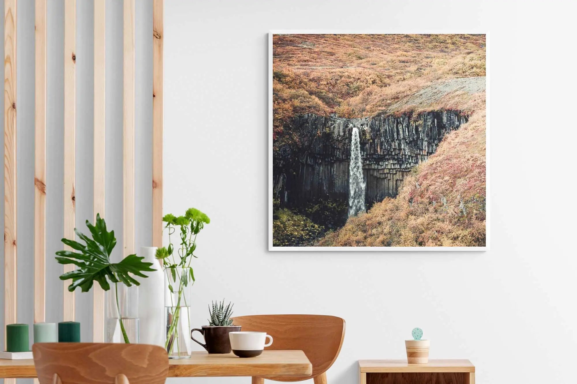 Svartifoss in Autumn, Vatnajökull National Park, Iceland (Int)