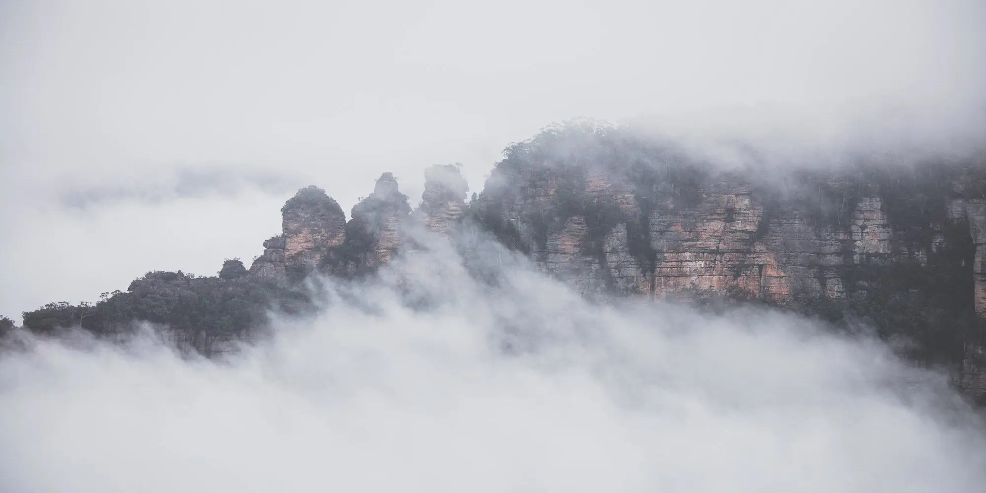 The Three Sisters, Blue Mountains, Sydney, Australia (Int)